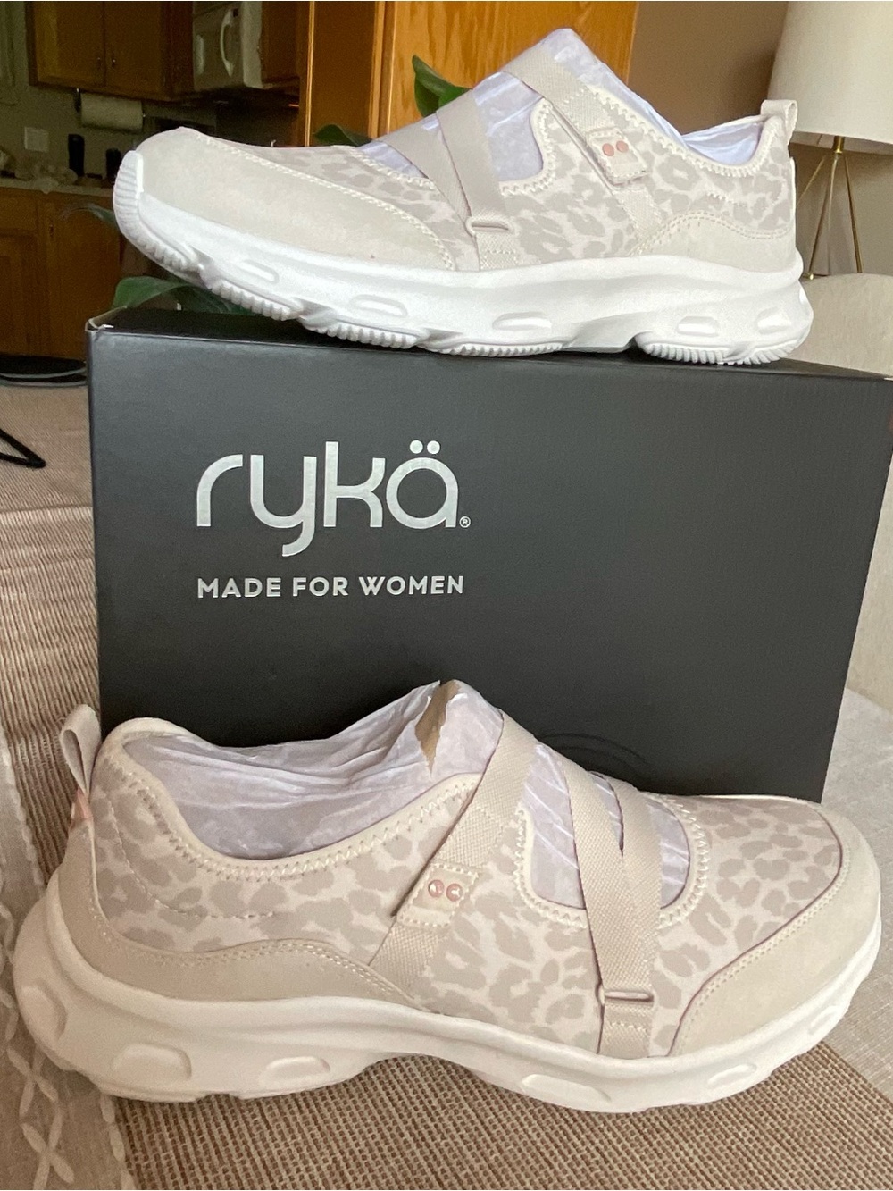 Ryka Womens Beige Slip-On Athletic Sneakers - Leopard Print Sz 12W New